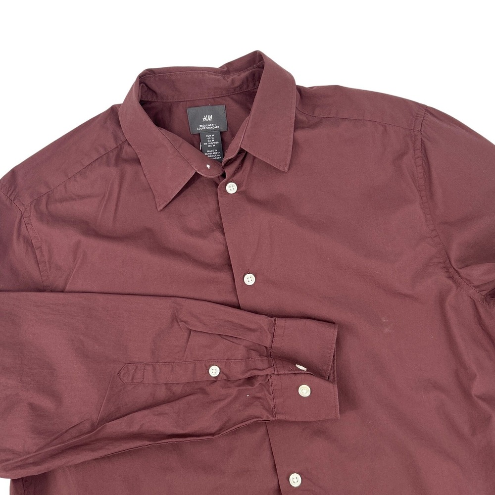 HM Mens Regular Fit Button Up Shirt Maroon Burgundy Long Sleeve Size Medium